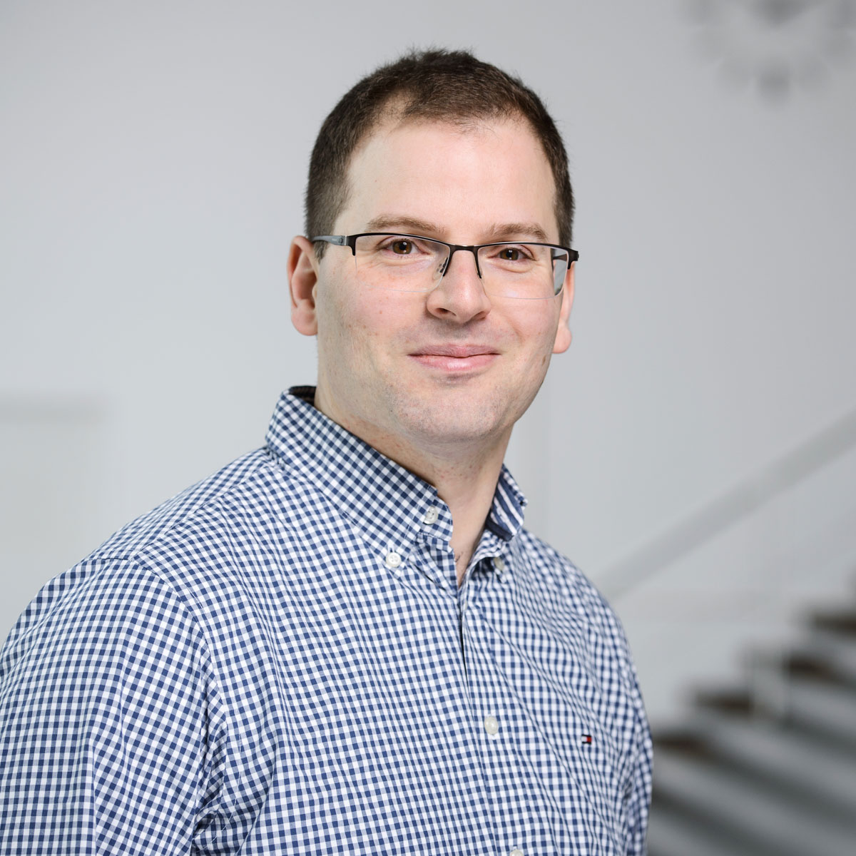 Portrait of Adam Lange - Copyrights: UniSysCat